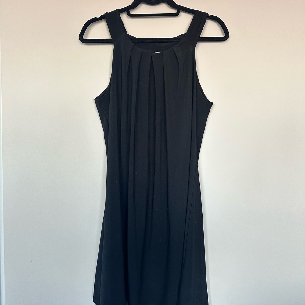 Elegant Black Sleeveless Dress